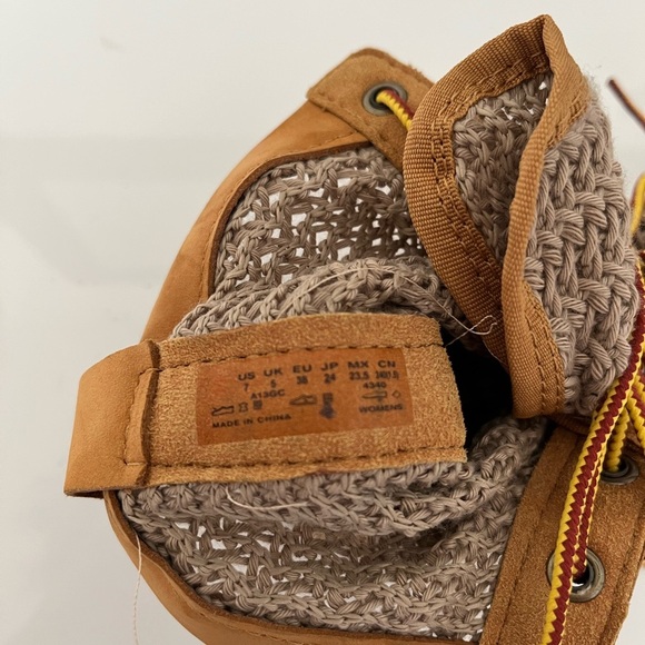 Timberland Authentics Open Weave 6" Wheat Boots Size 7 - Picture 9 of 9